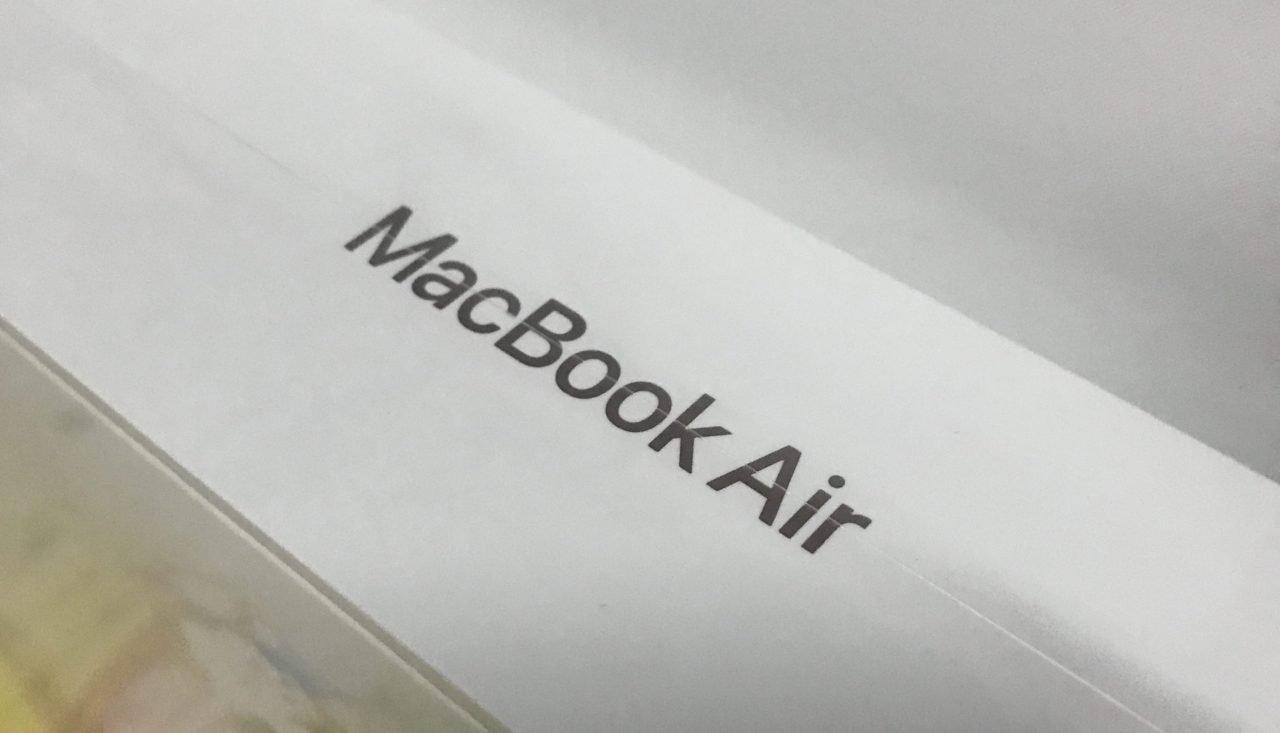 [รีวิว] MacBook Air 2020 ตัวเล็กสุด (สีทอง)