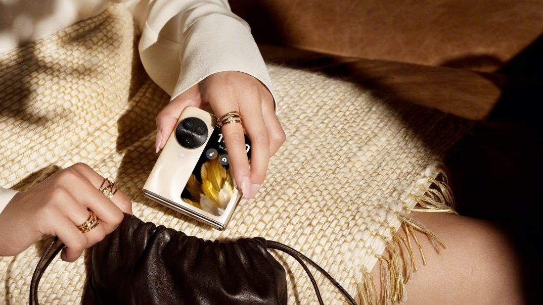 OPPO Find N3 Flip ส่วนลด ถูกสุด ซื้อที่ไหน