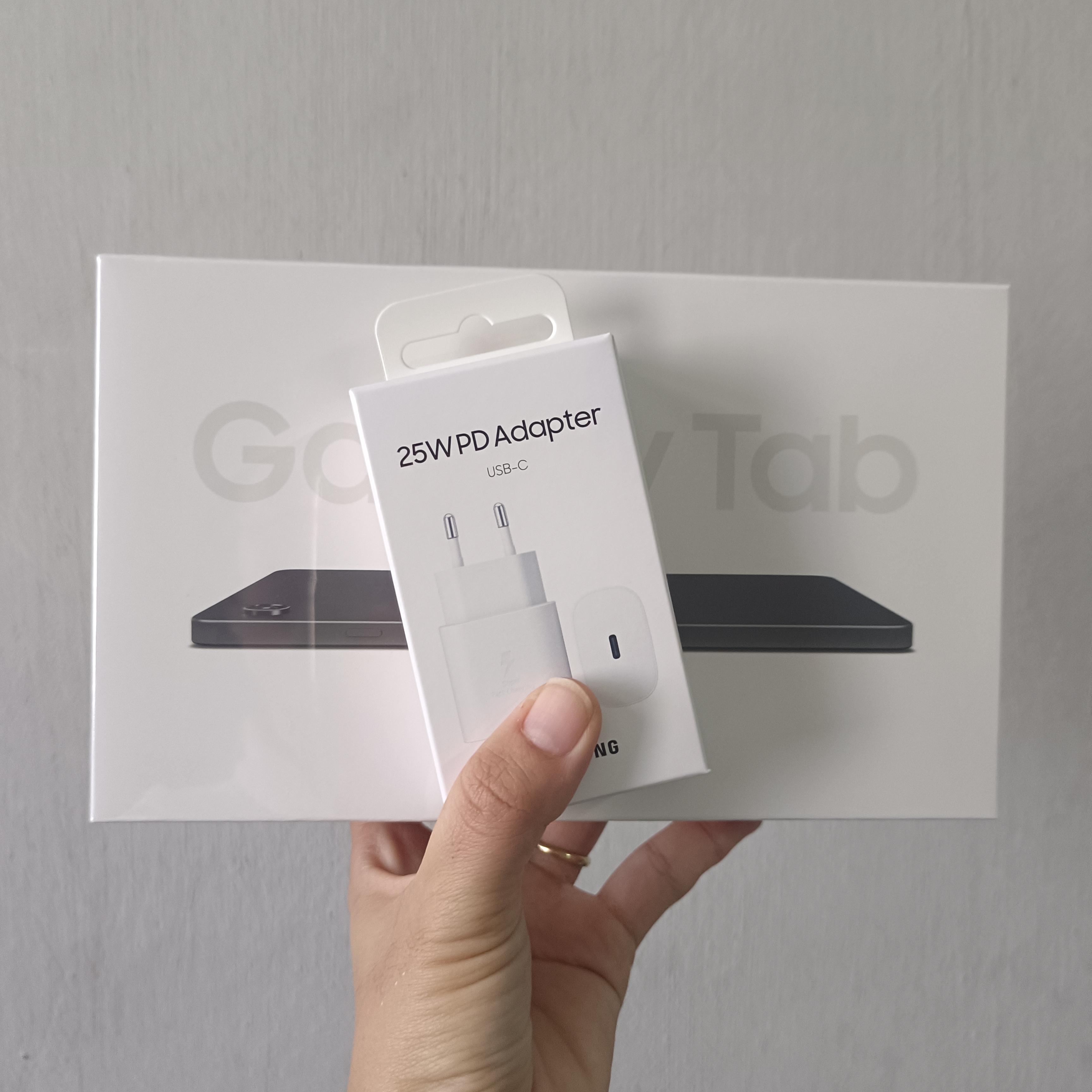 Galaxy Tab A9 รีวิวแท็บเลตจอ 8 นิ้ว จับถนัดมือ 2024