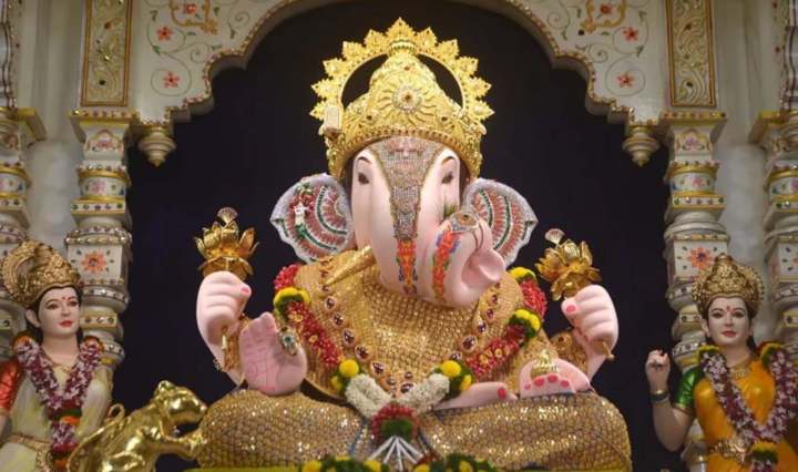 รู้จักพระพิฆเนศปางเรียกทรัพย์ “ ดั๊กดูเศรษฐ์” ปางที่รวยที่สุดในโลก