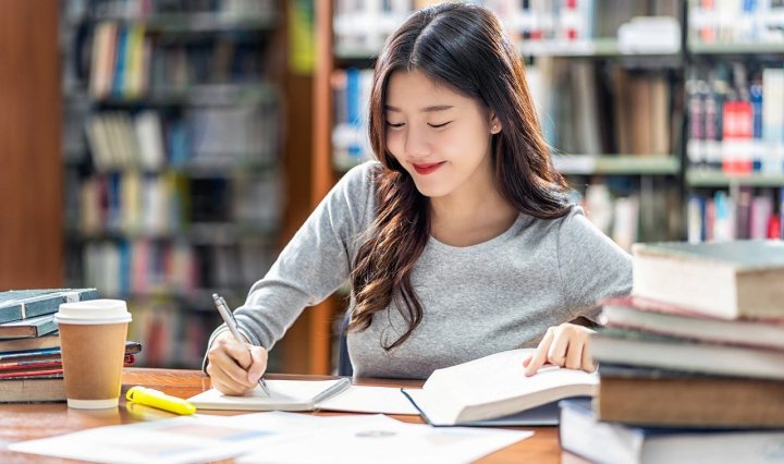 วิธีการเขียนรายงาน ฉบับเด็กมัธยม ตั้งแต่หน้าปกถึงบรรณานุกรม