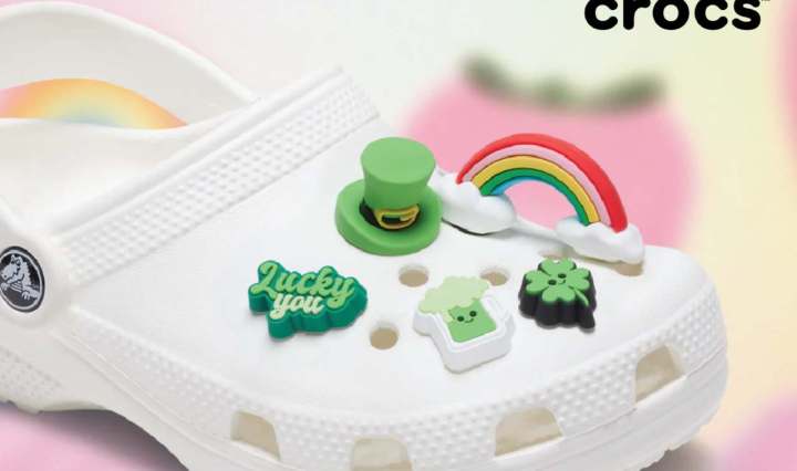 ตัวติดรองเท้า Crocs ที่เรียกว่าจิ๊บบิท (Jibbitz) คืออะไร ของแท้ดูยังไง