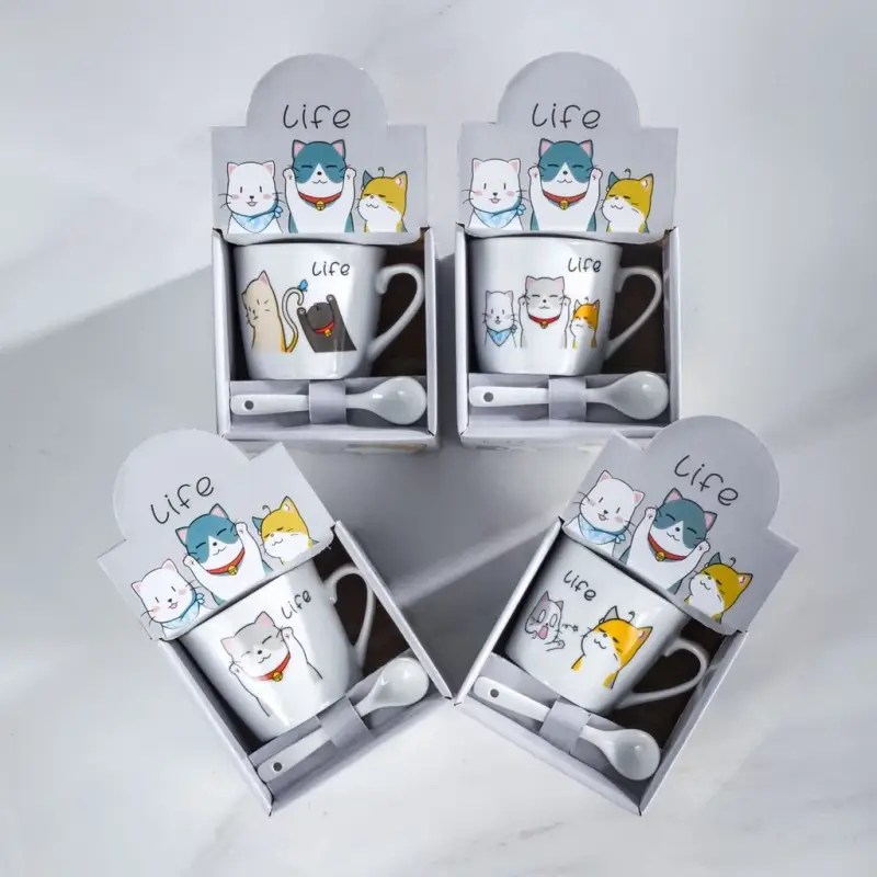 ของขวัญปีใหม่ให้เพื่อนร่วมงาน : แก้วกาแฟเซรามิค ราคา 29 บาท