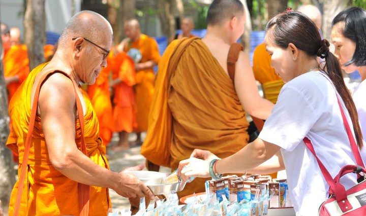 กิจกรรมในวันพระไทย ปฏิทินวันพระ 2568/2025