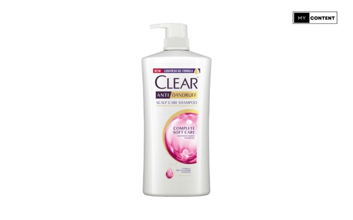 ใช้แชมพูอะไรแก้รังแค : Clear Complete Soft Care Shampoo