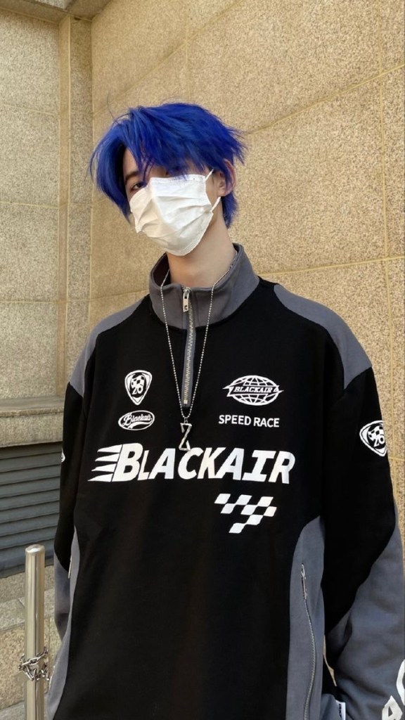 สีผมหน้าสว่าง ผู้ชาย : ดำน้ำเงิน Blue Black