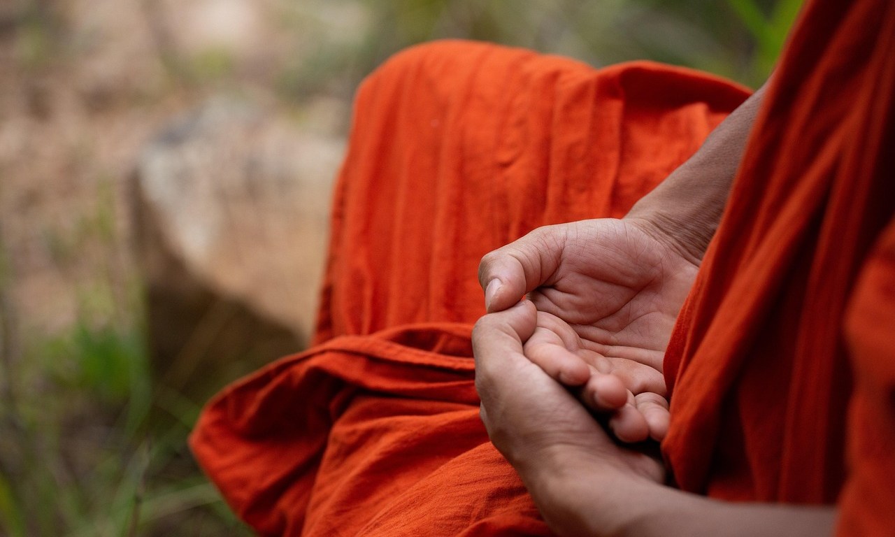 วันวิสาขบูชา 2568 ตรงกับวันที่เท่าไหร่ เป็นวันหยุดไหม?