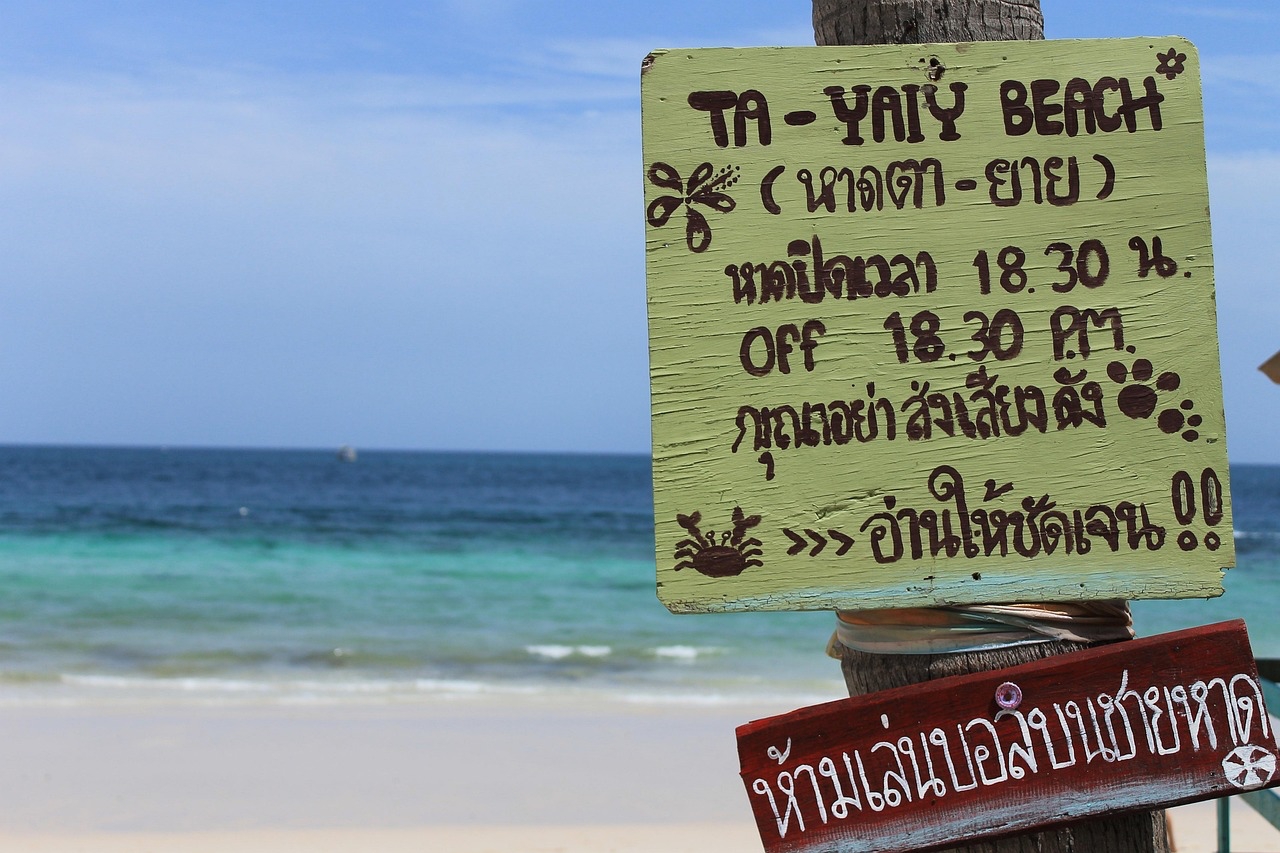 ให้ทะเลเยียวยาจิตใจ! 10 ที่เที่ยวทะเลไหนดี งบน้อยก็ไปได้