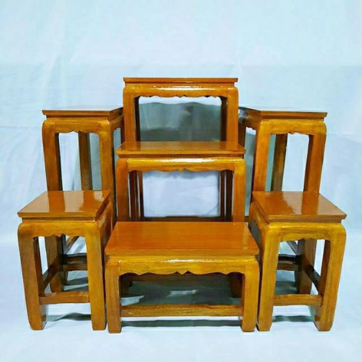 ชุดตัวบนโต๊ะหมู่ หน้า 5 หมู่ 7 สีเหลืองลายไม้