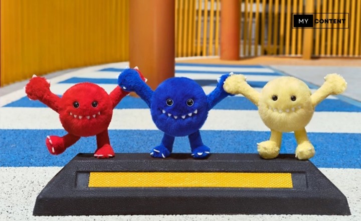  POP MART INSTINCTOY – HUG YOU SERIES Plush Pendant Blind Box