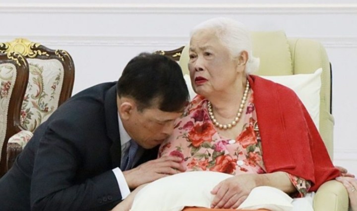 สมเด็จพระนางเจ้าสิริกิติ์ พระบรมราชินีนาถ พระบรมราชชนนีพันปีหลวง พระชนมายุเท่าไหร่? (อัปเดตปี 2568)