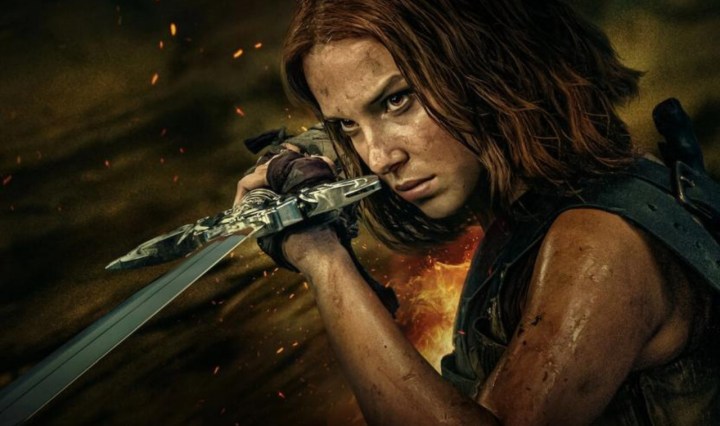 10 หนัง Netflix ที่ทำรายได้ดีเหลือเชื่อ เหนือคำวิจารณ์ (ปี 2025)