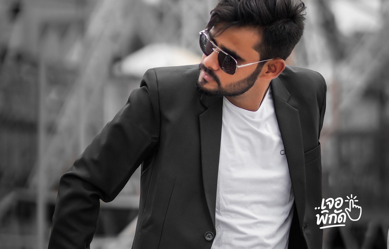 5 โทนสีสุภาพไว้ทุกข์ นอกเหนือจากสีขาว-ดำ สำหรับเลือกชุดทำงาน ผู้ชาย